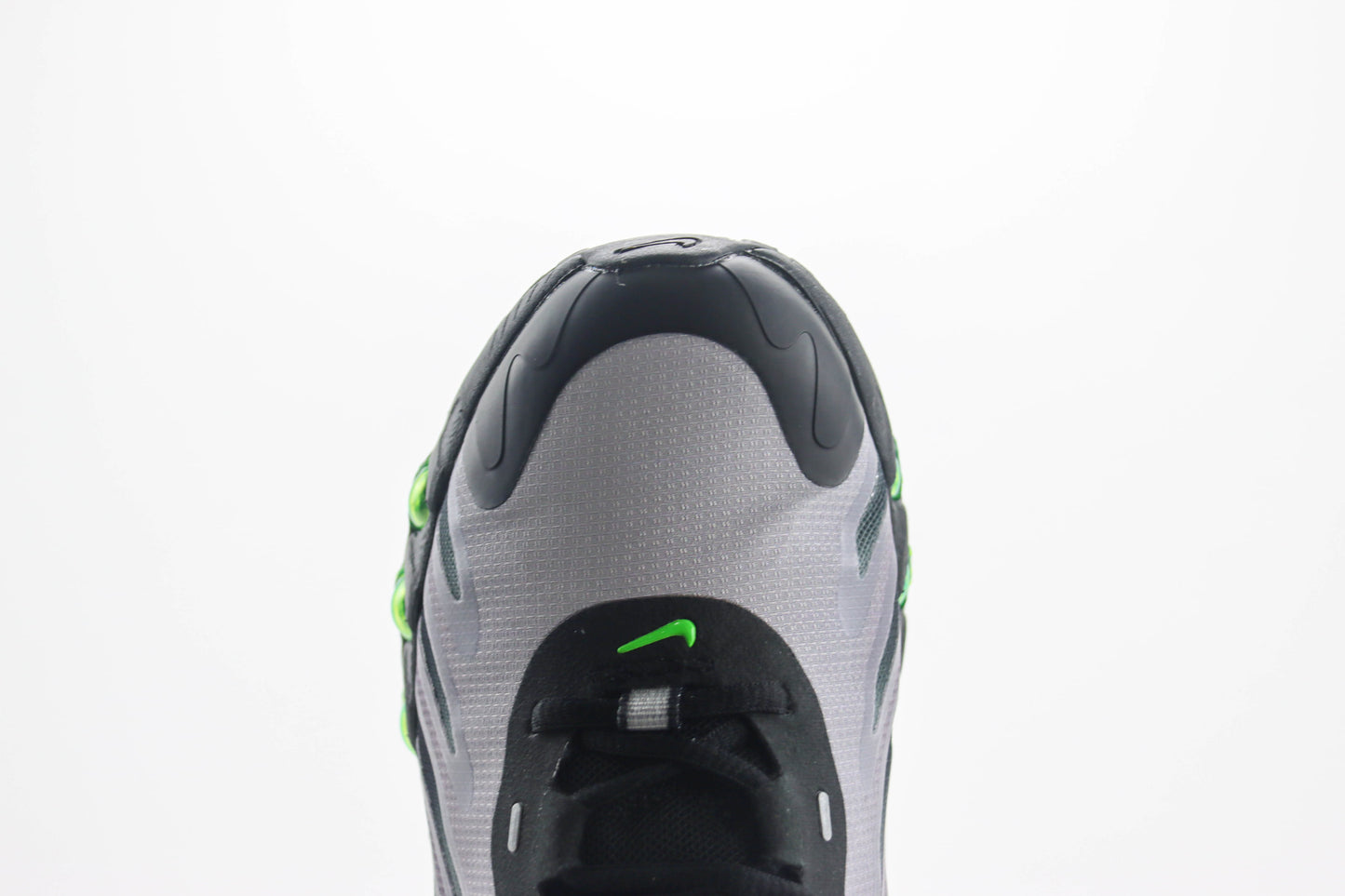 Nike Air Max Dn8 Black & Volt