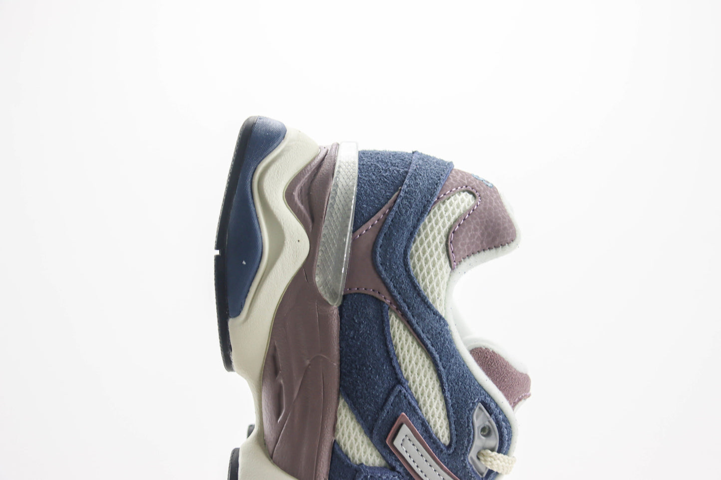 New Balance 9060 Navy Ice Wine