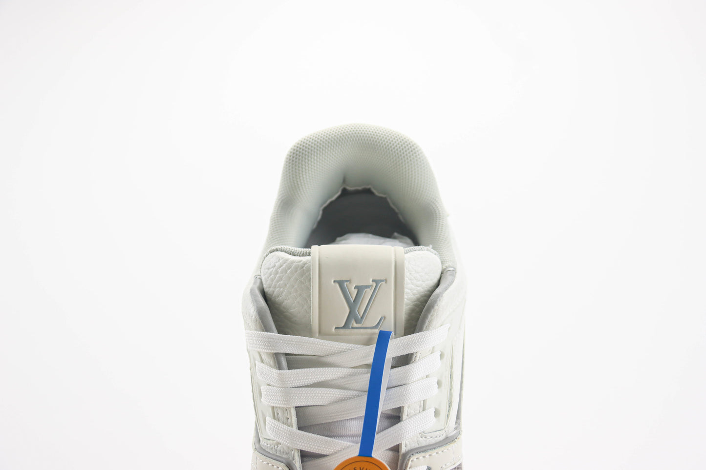 Louis Vuitton Trainer White Signature