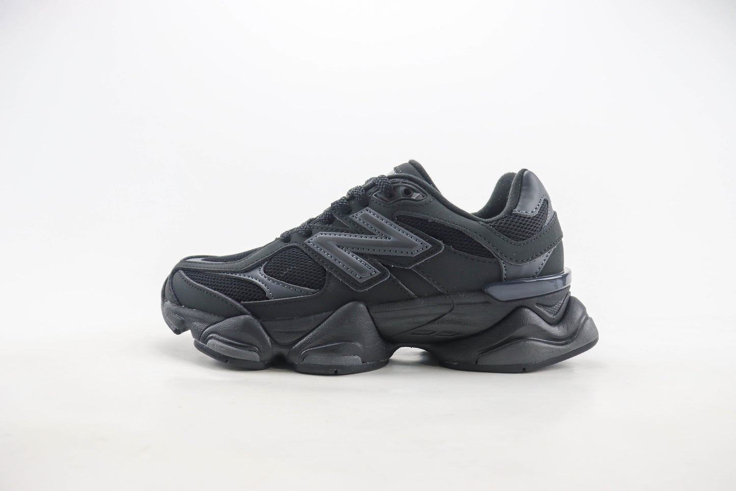 New Balance 9060 Black Castlerock