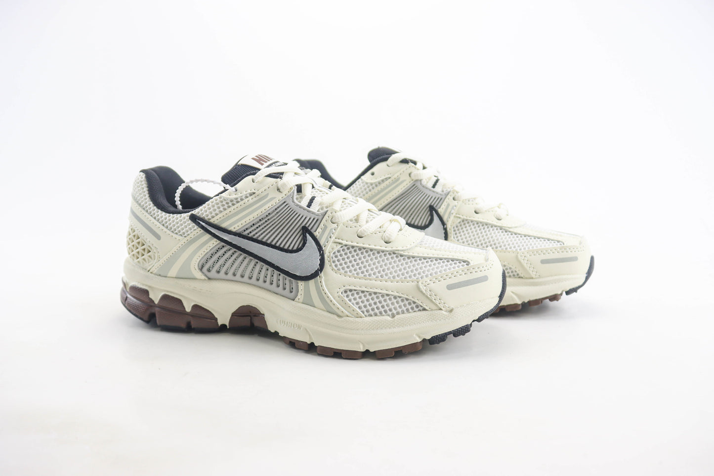 Nike Air Zoom Vomero 5 Phantom W