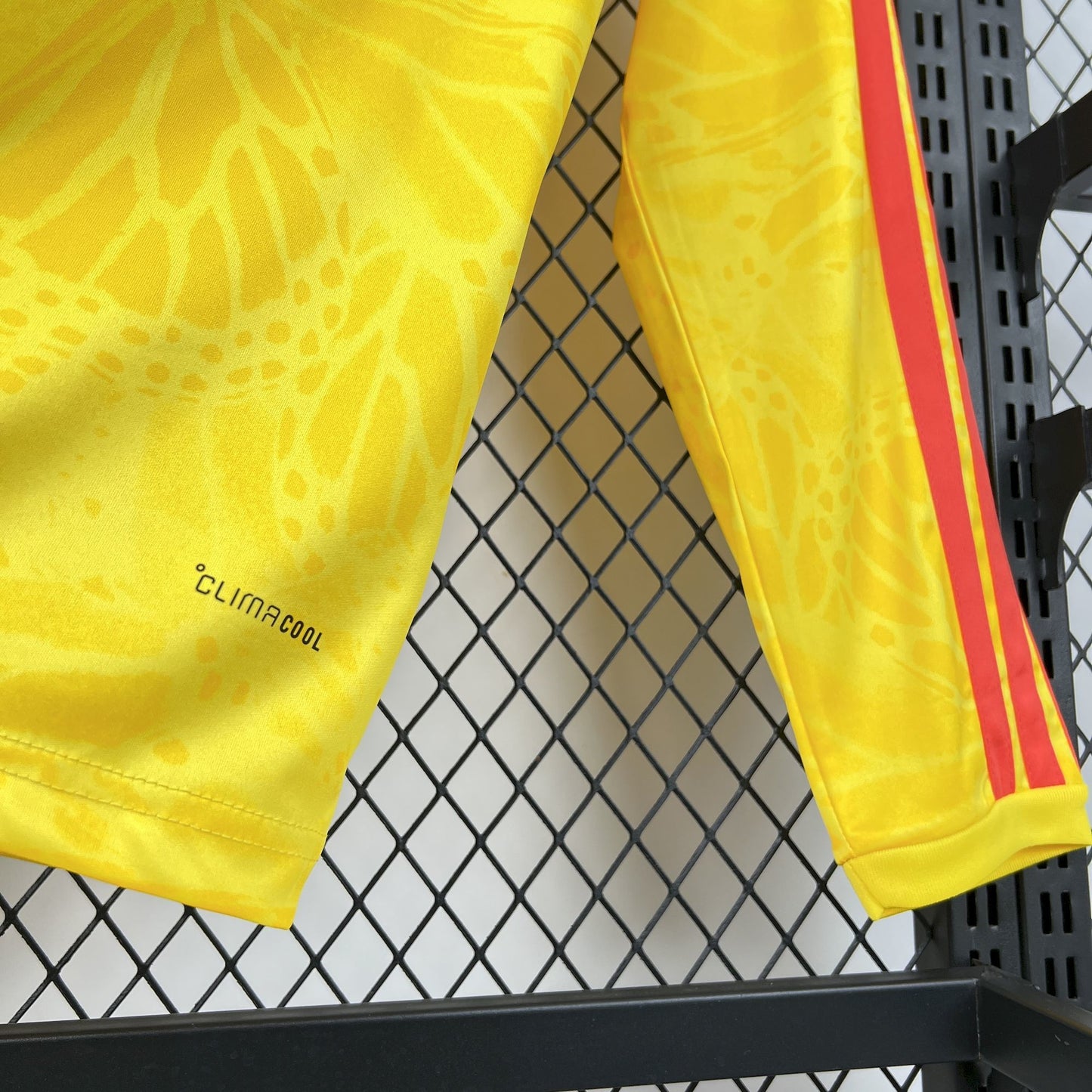 Colombia 2026 World Cup Home Long Sleeve Jersey Mens