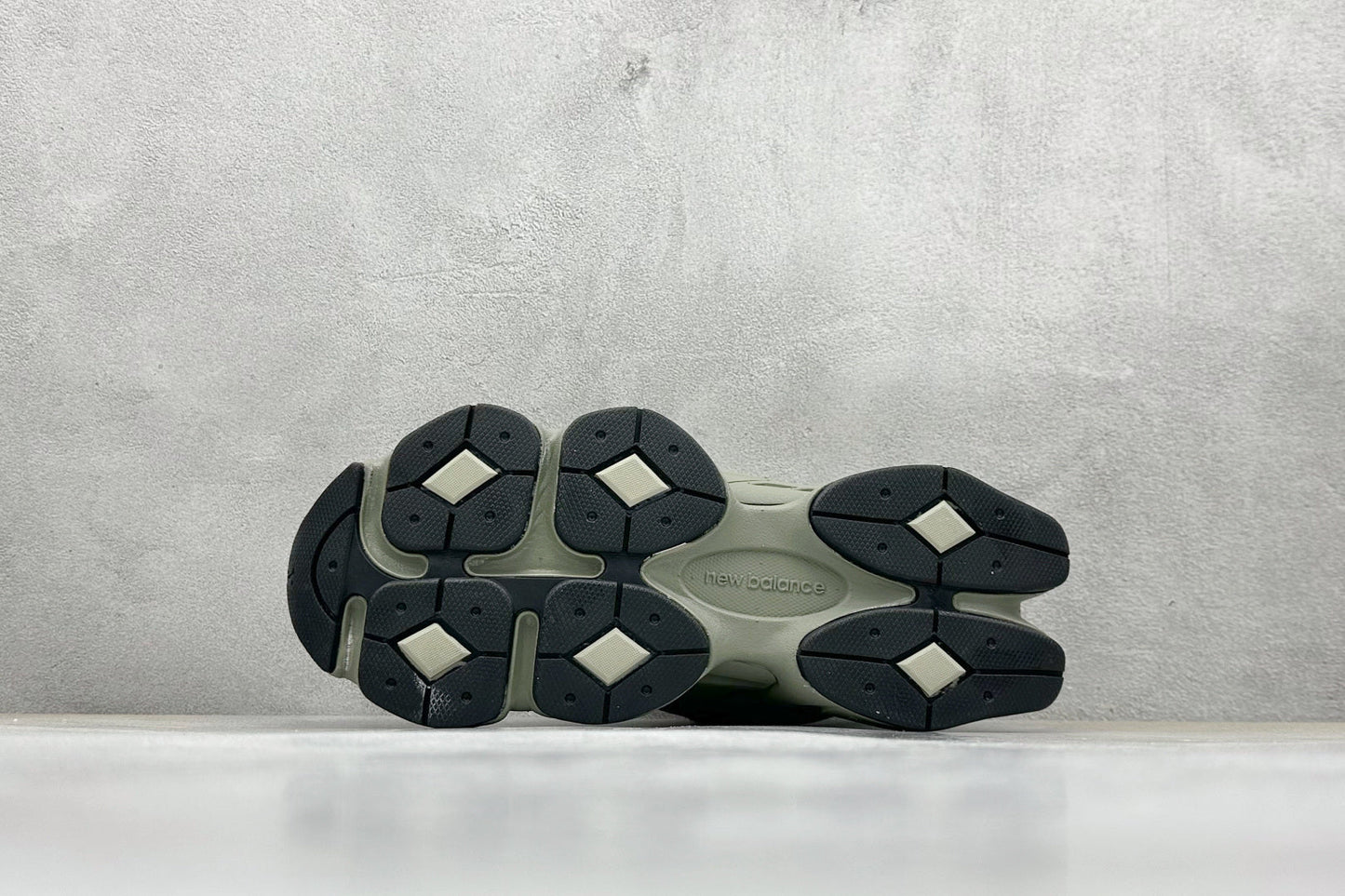 New Balance 9060 Dark Olive Green