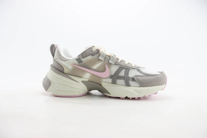 Nike V2K Run Sail Pink Foam Vast Grey