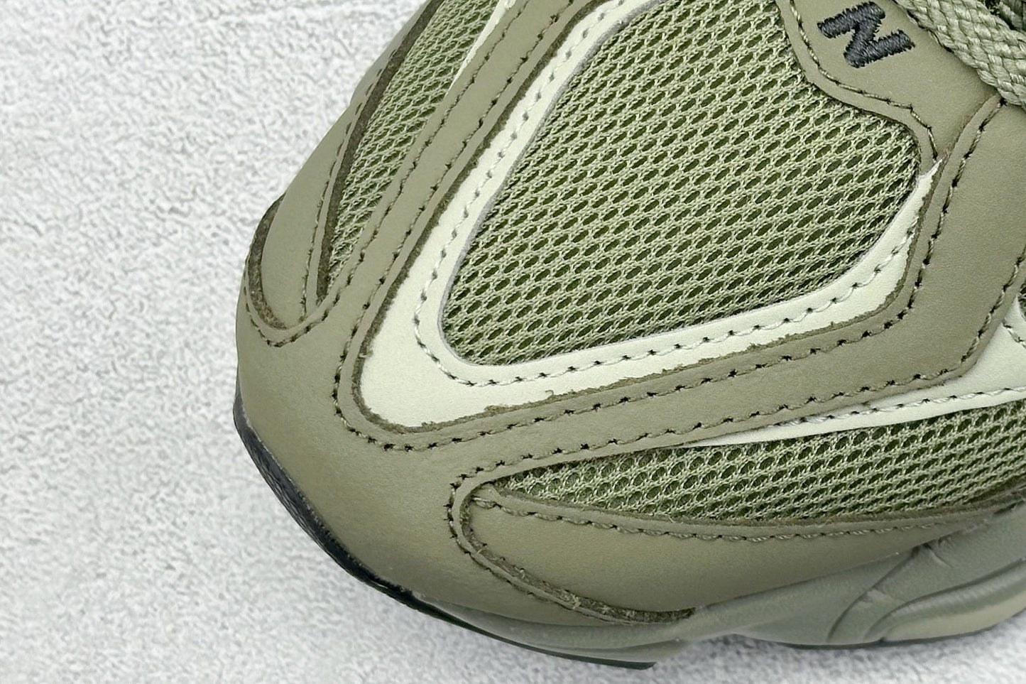 New Balance 9060 Dark Olive Green