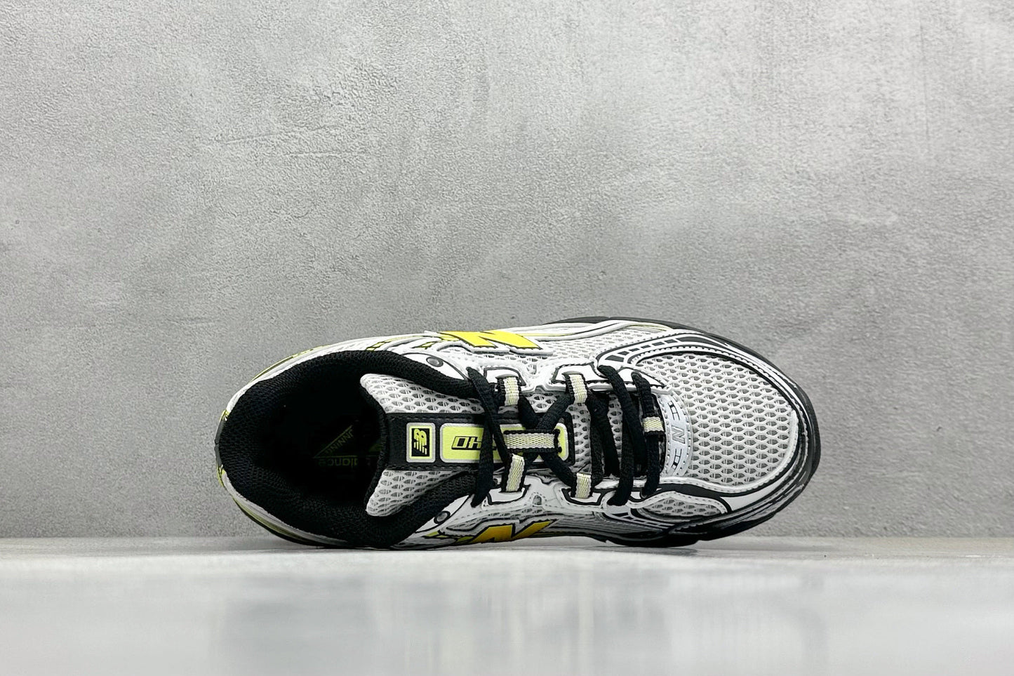 New Balance 740 Phantom Firefly