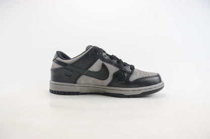 Nike Dunk Low Black Roses