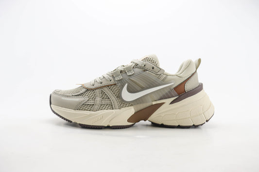 Nike V2K Run Light Orewood Brown