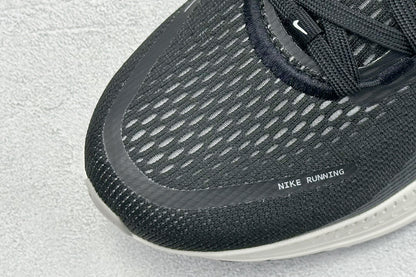 Nike Vomero 18 Black Summit White Coconut Mil