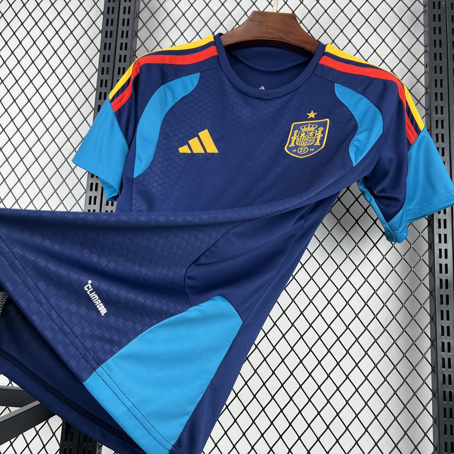 Spain 2026 Pre-Match Jersey Mens