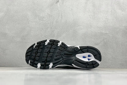 New Balance 740 White & Navy