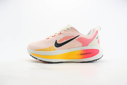Nike Vomero 18 Sail Bright Crimson