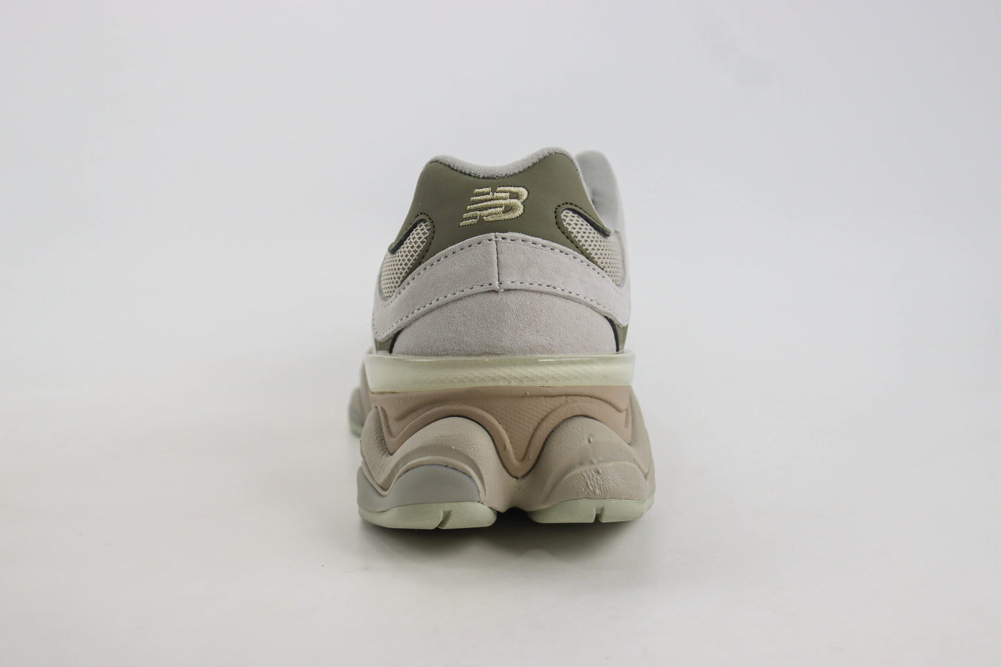 New Balance 9060 Oatmeal