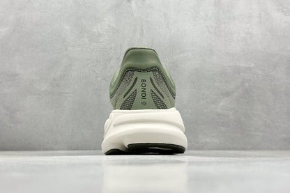 HOKA ONE ONE Bondi 9 Sea Moss Eucalyptus