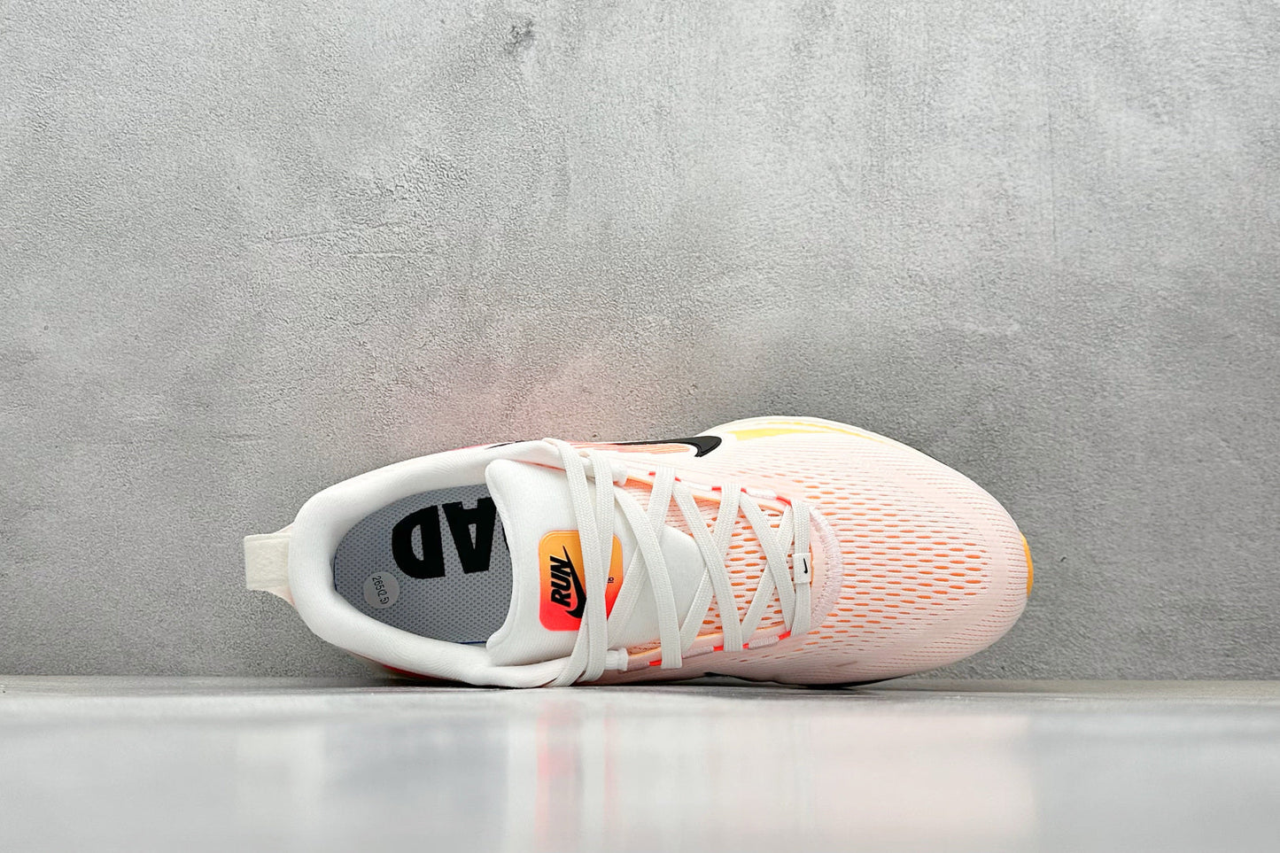 Nike Vomero 18 Atmosphere Pink