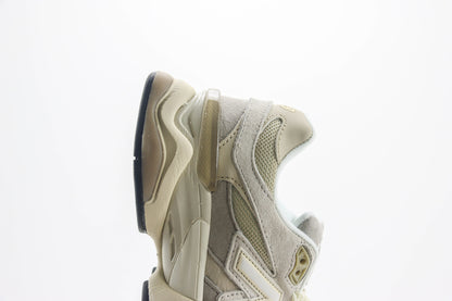 New Balance 9060 Oatmeal
