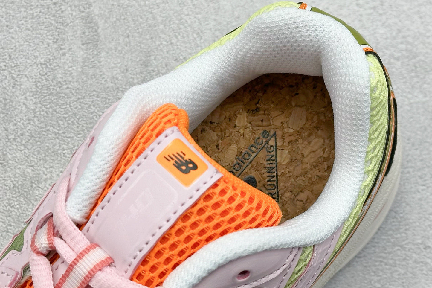 New Balance 740 Concepts Saignée Icy Pink Forest Night Flame Orange Sylvan Green
