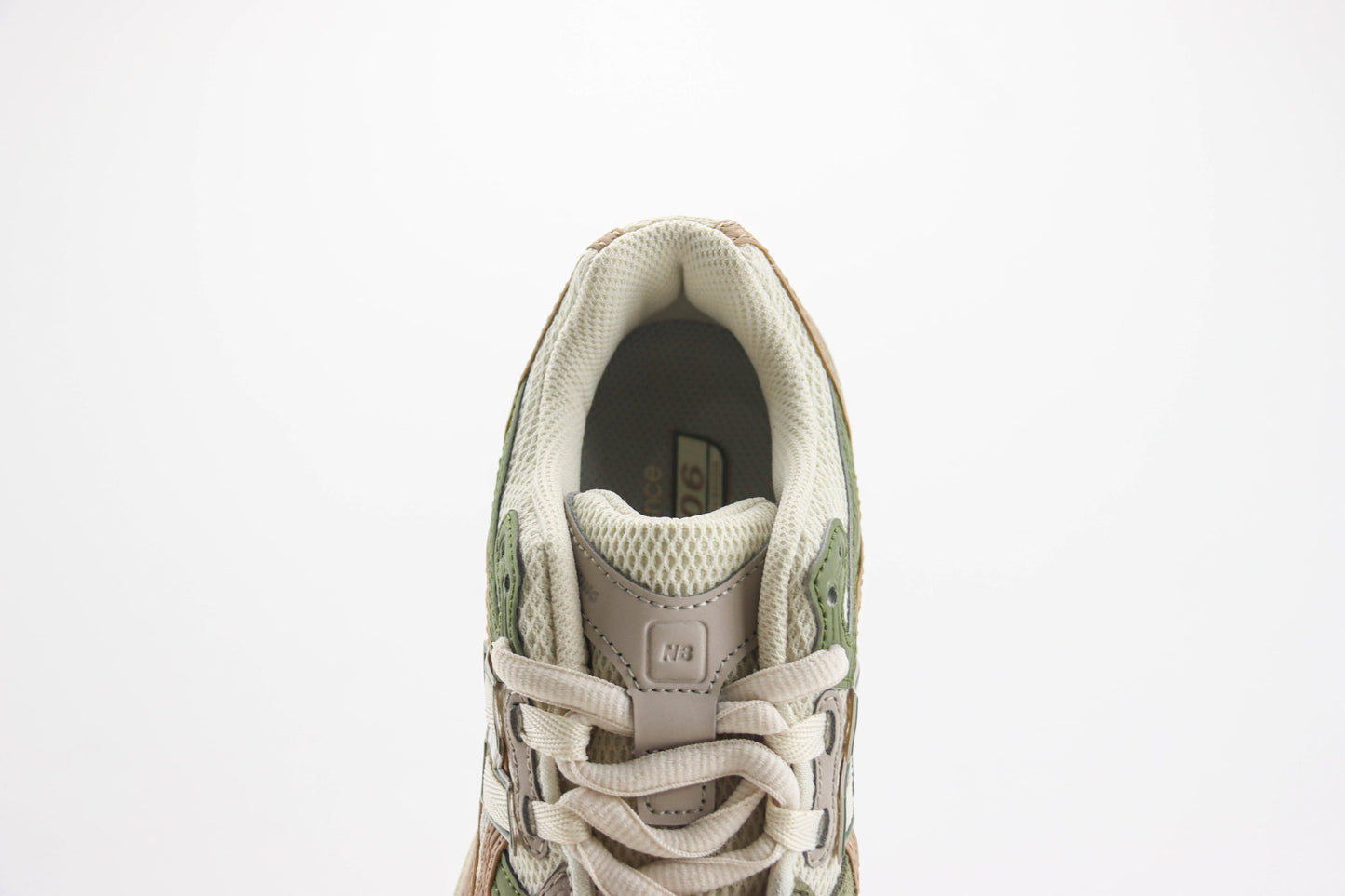 New Balance 1906U Linen Dark Olivine
