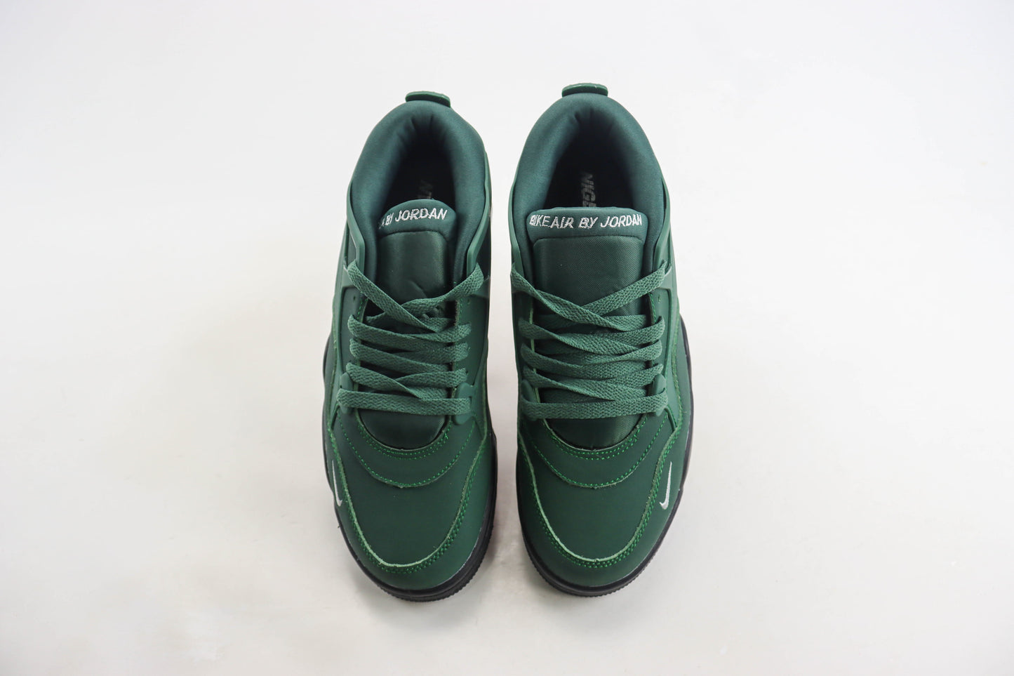 Nike Air Jordan 4 Retro OG Nigel Sylvester Grandma's Driveway