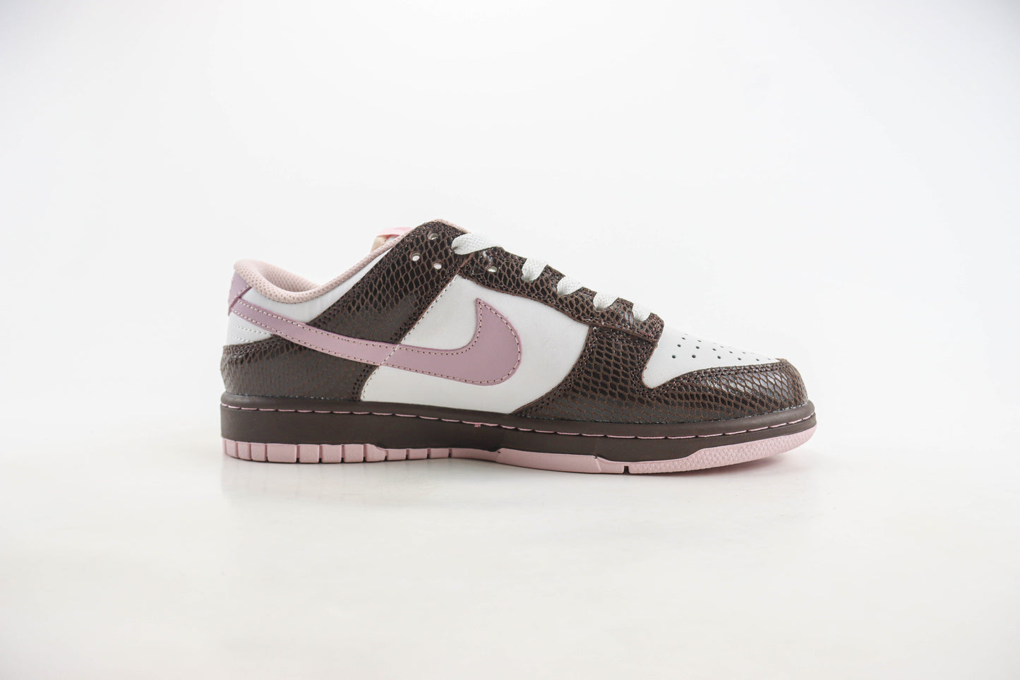 Nike Dunk Low Snakeskin