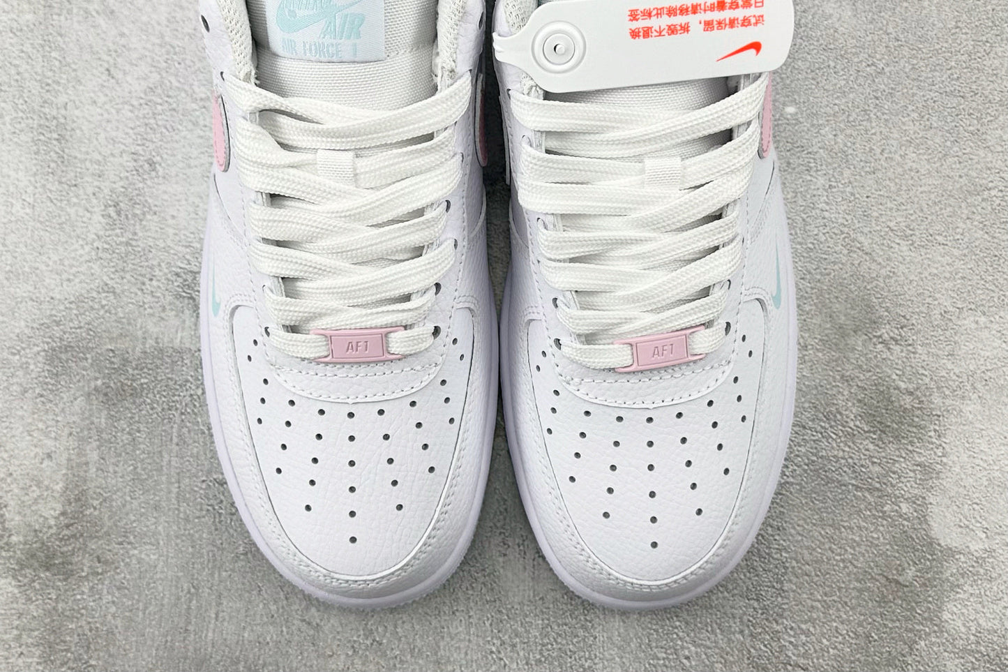 Nike Air Force 1’07 White Foam Pink