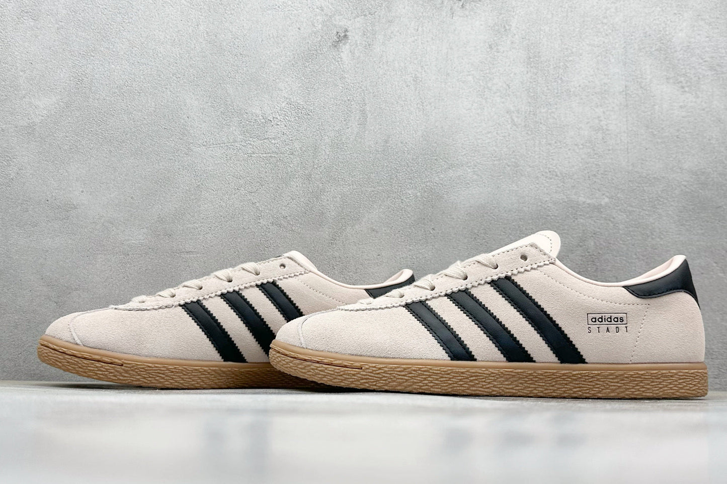 Adidas Stadt Triple Pink