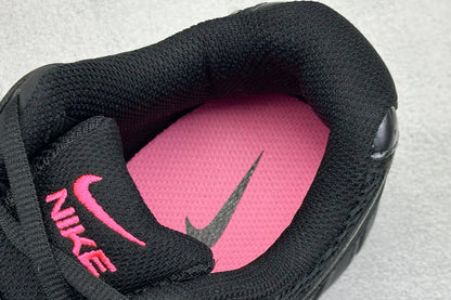 Nike V5 RNR Black Pink