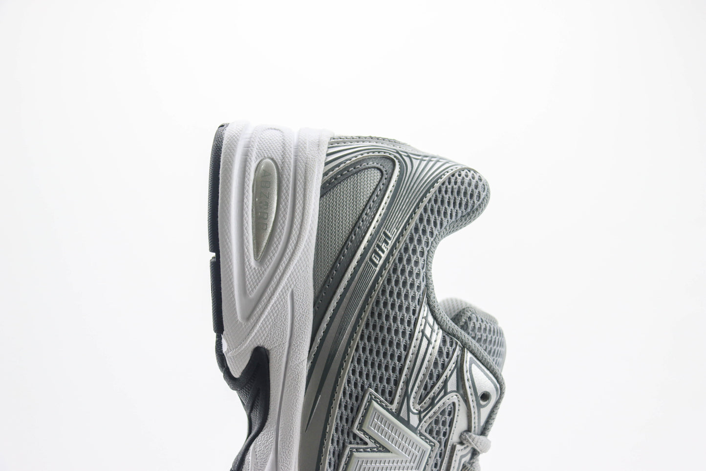 New Balance 740 Slate Gray Metallic