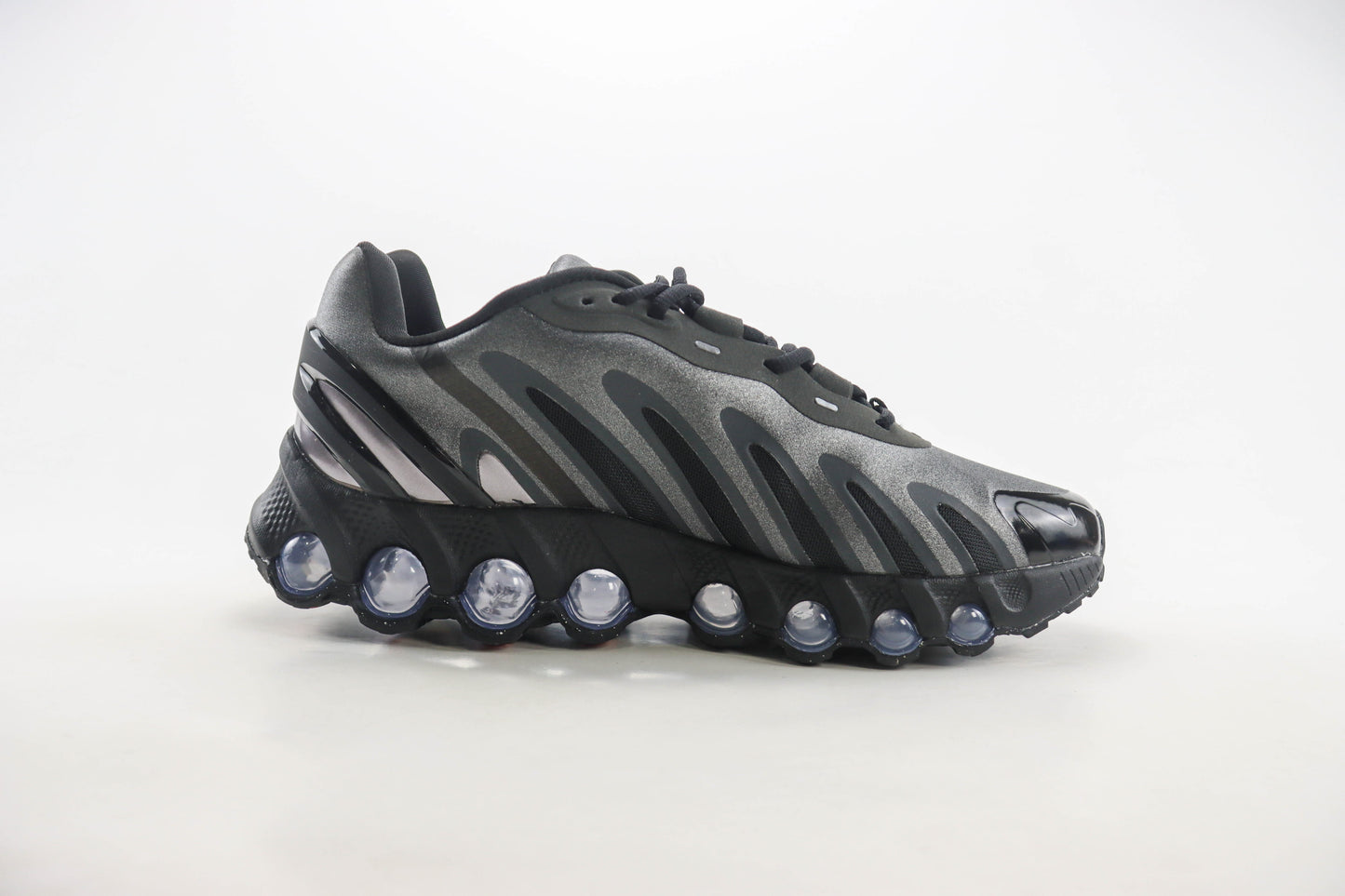 Nike Air Max Dn8 Black Metallic Dark Grey