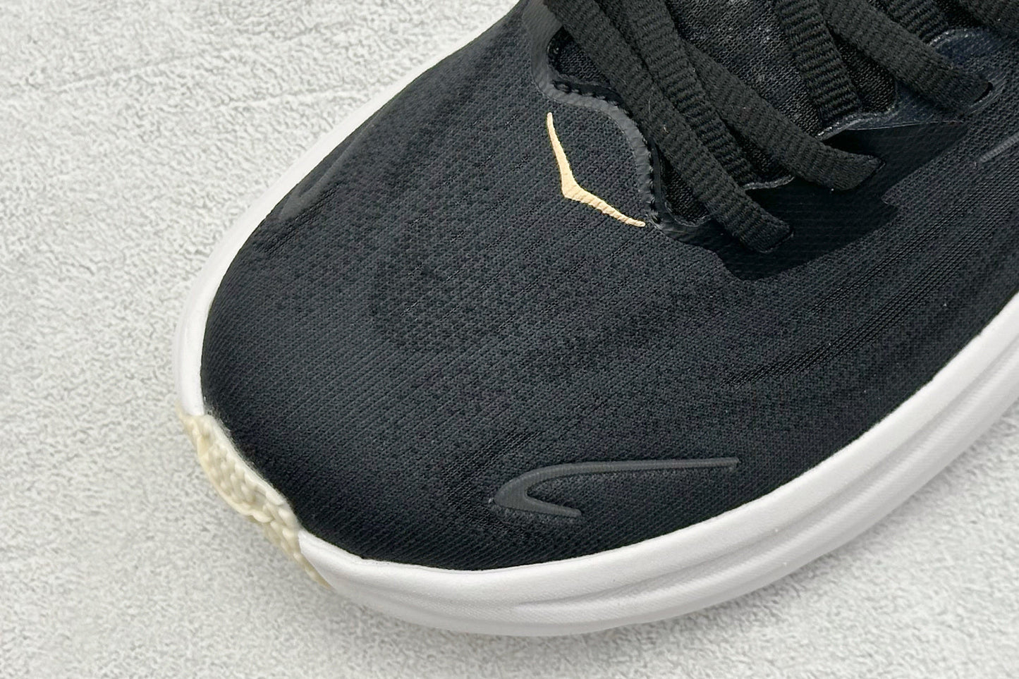 HOKA Clifton 10 Black Rose Gold