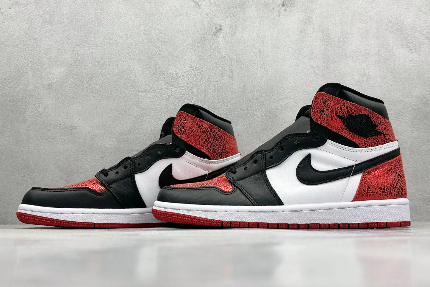 Nike Air Jordan 1 High OG "Ruby" AJ1