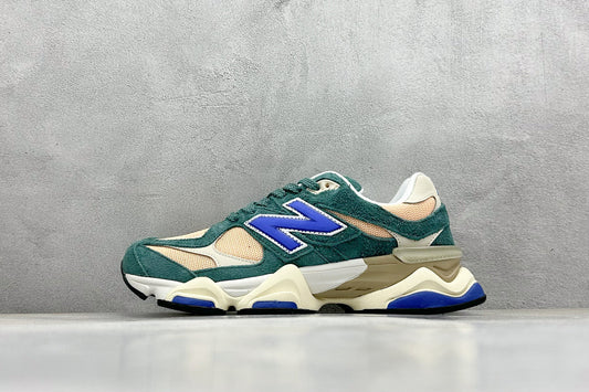 New Balance 9060 New Spruce Peach Blossom