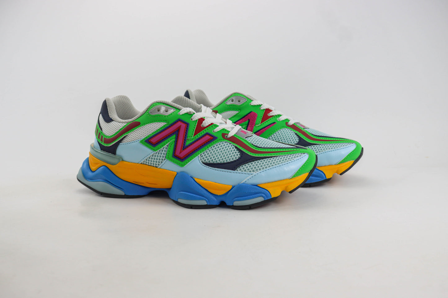 New Balance 9060 Beach Glass Pink