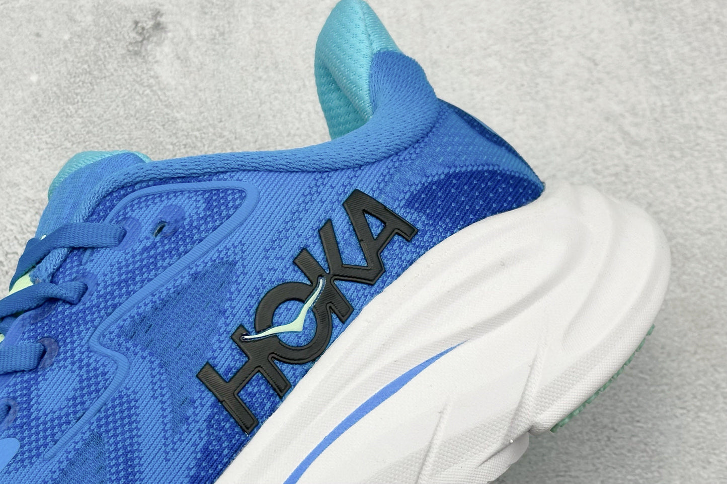 HOKA Clifton 10 X-Wide Blue Skyward Blue