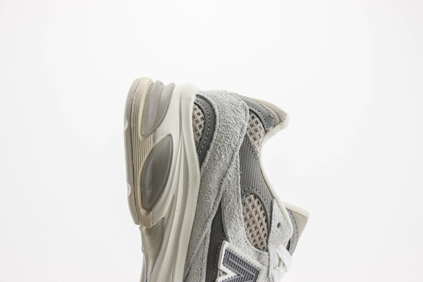 New Balance 2010 Nimbus Cloud