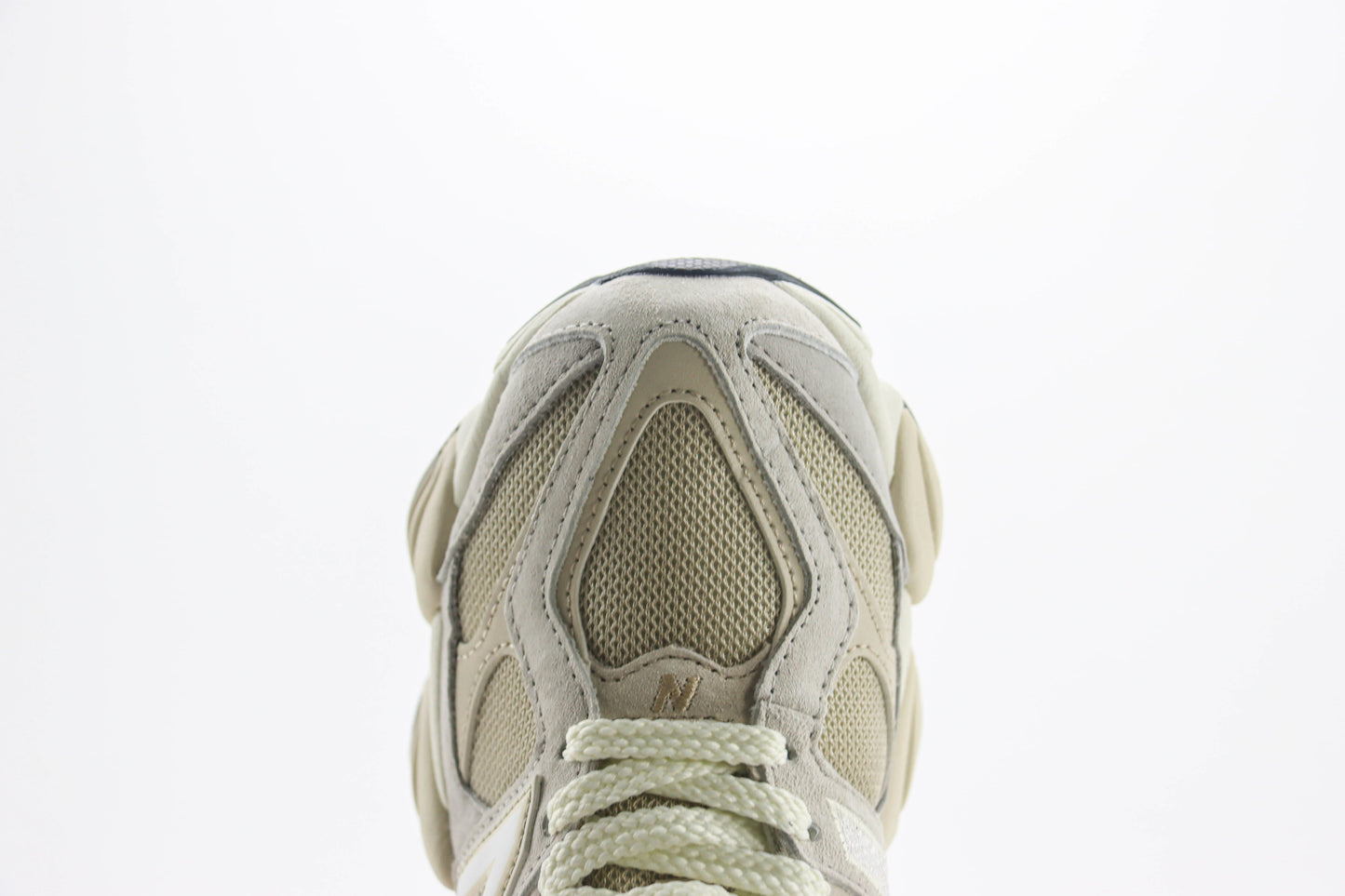 New Balance 9060 Oatmeal