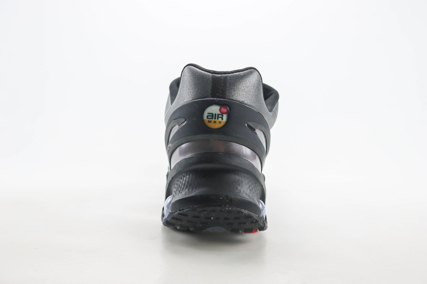 Nike Air Max Dn8 Black Metallic Dark Grey