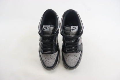 Nike Dunk Low Black Roses
