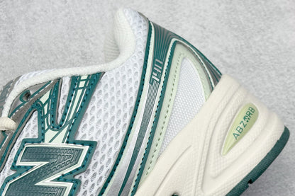 New Balance 740 White Marsh Green
