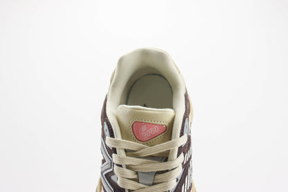 New Balance 9060 Emerging Brown