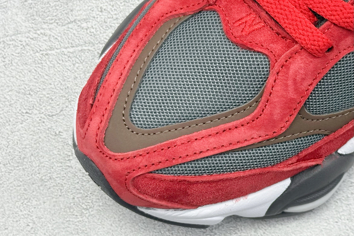 New Balance 9060 Carbon Grey Red
