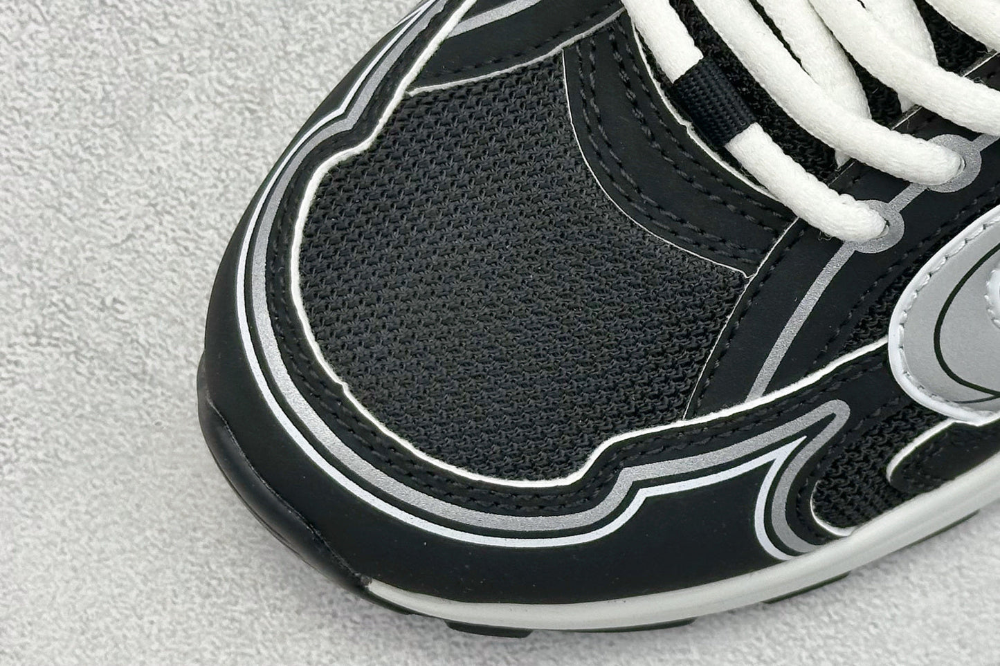 Dior B30 Black White