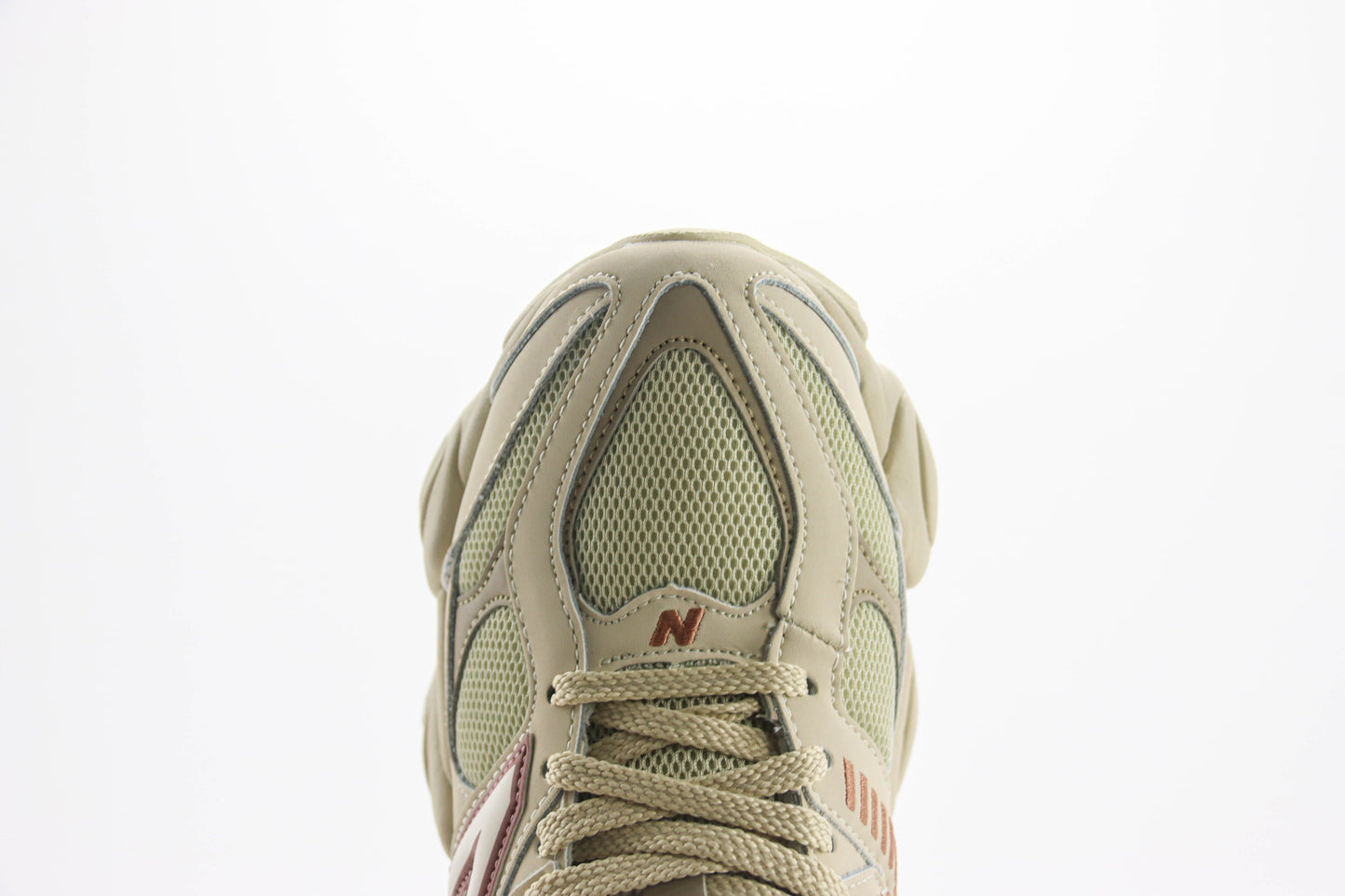 New Balance 9060 Bone & Sparrow