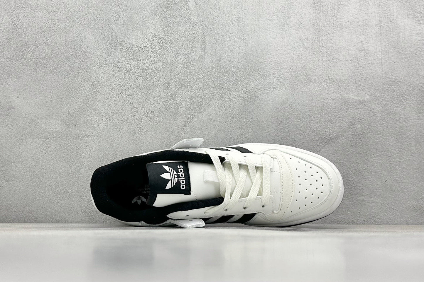 Adidas Forum 84 Low White Black
