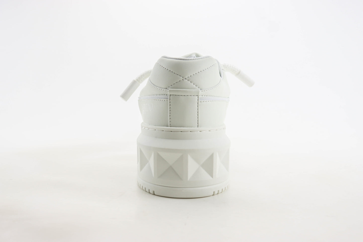 Valentino One Stud XL Low-Top White
