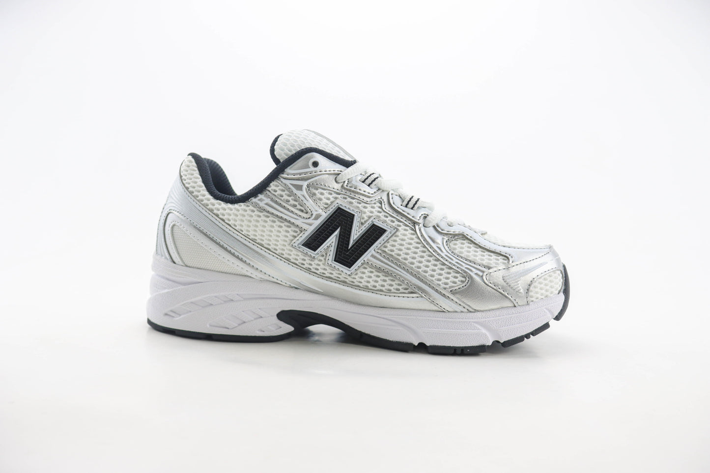 New Balance 740 White & Silver