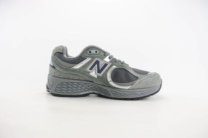 New Balance 2002R Light Grey