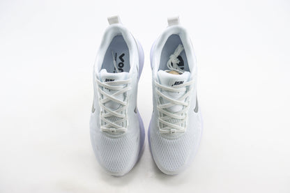 Nike Vomero 18 All White
