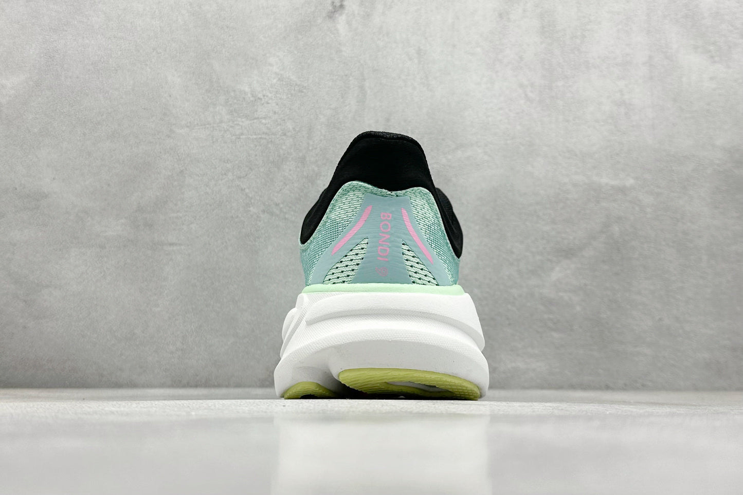 HOKA ONE ONE Bondi 9 Spark Mint Fluorite