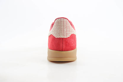 Adidas Gazelle Indoor etter Scarlet Wonder White Gum